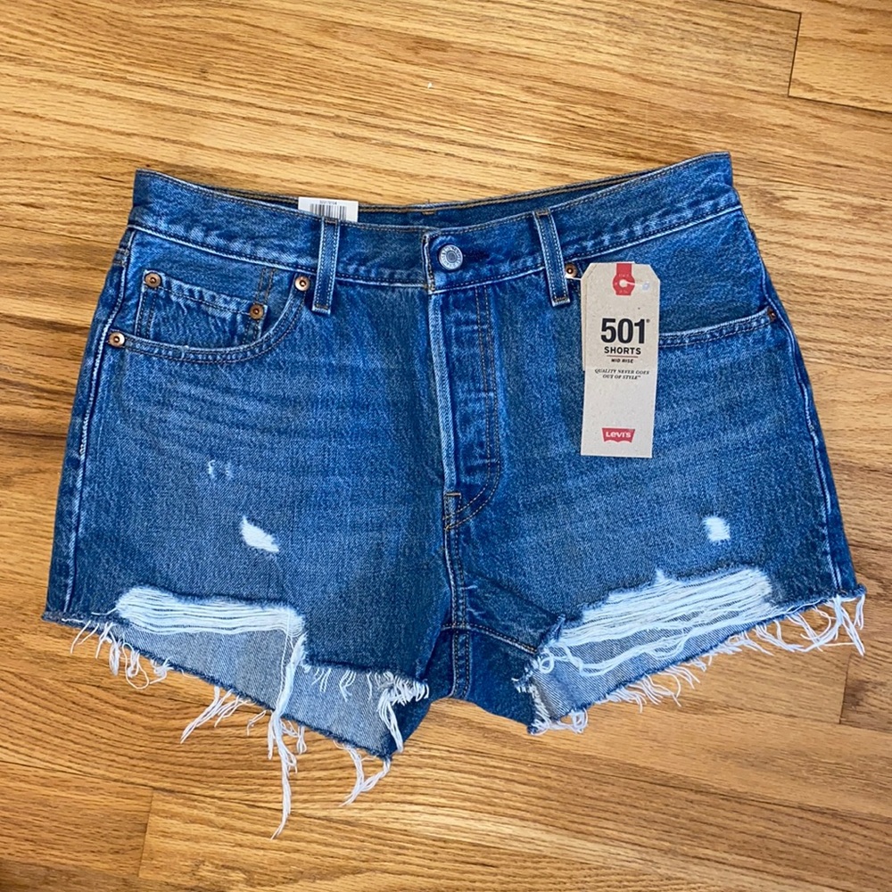 Levi’s jean shorts